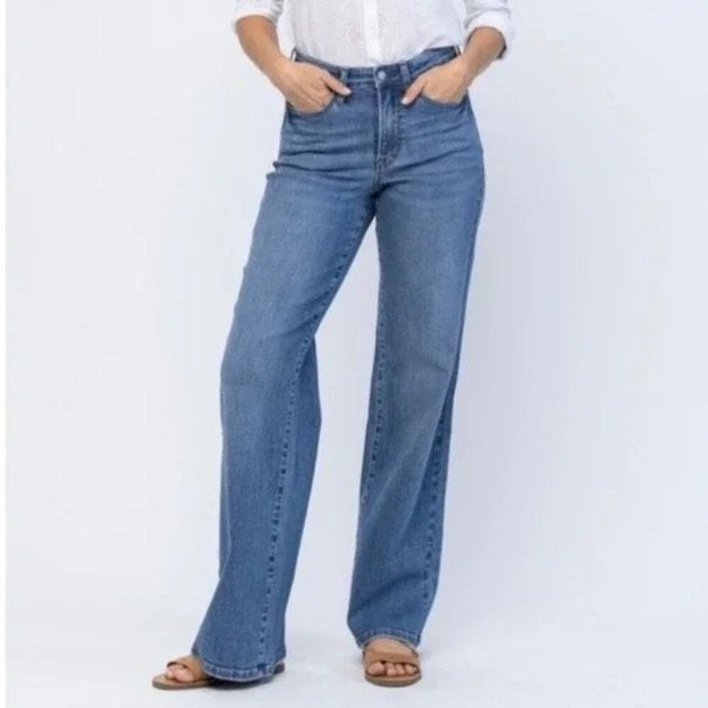 Judy Blue Women's Flare Jeans in Blue
